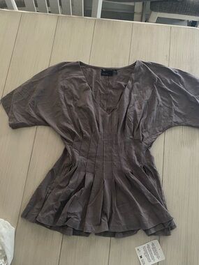 Banana Republic Taupe V-Neck Pleated Women's Top